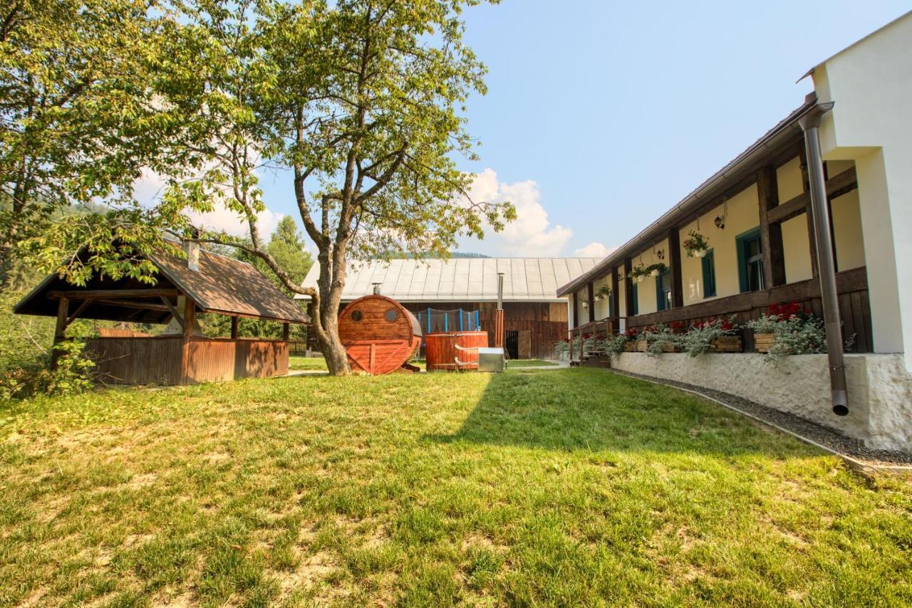 Rozpravkova Hajenka V Nizkych Tatrach Villa Brezno Exterior photo